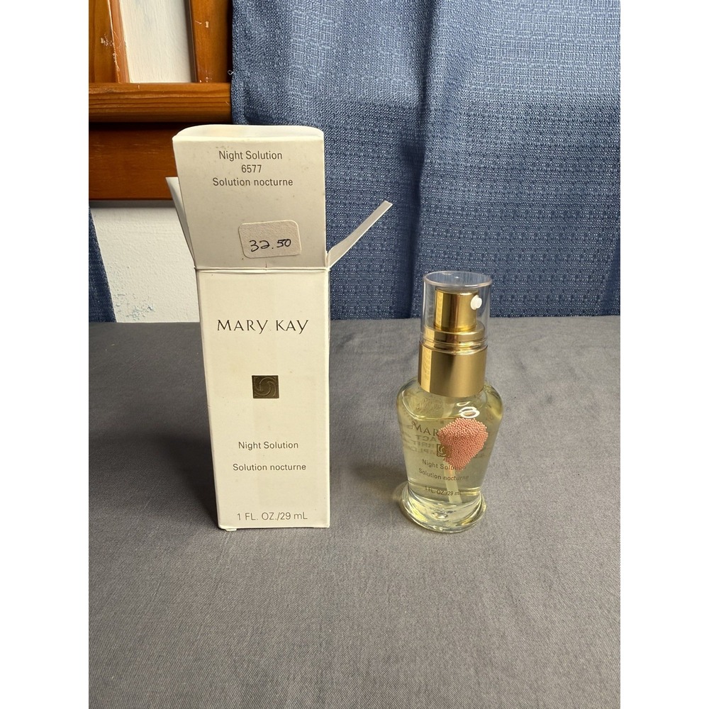 New Old Stock Mary Kay Night Solution Anti Aging  1 FL OZ 318900
